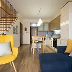 Modern, Stylish Maisonette Appartamento
