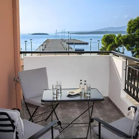 Lägenhet Modern, Stylish Maisonette